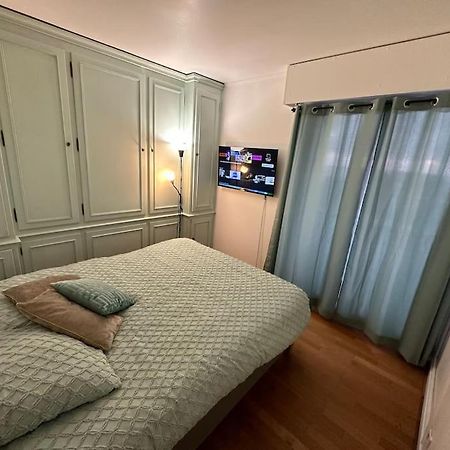 Appart T3 Vue Mer En Face Des Jo Marseille Exterior photo