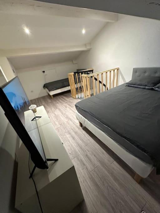 Appart T3 Vue Mer En Face Des Jo Marseille Exterior photo